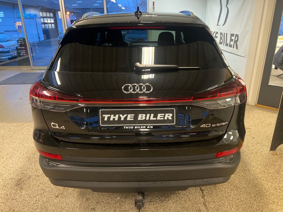 Audi Q4 e-tron 40  5d