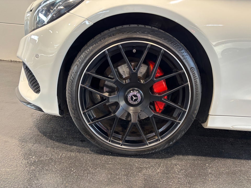 Mercedes C220 d 2,2 AMG Line stc. aut. 5d