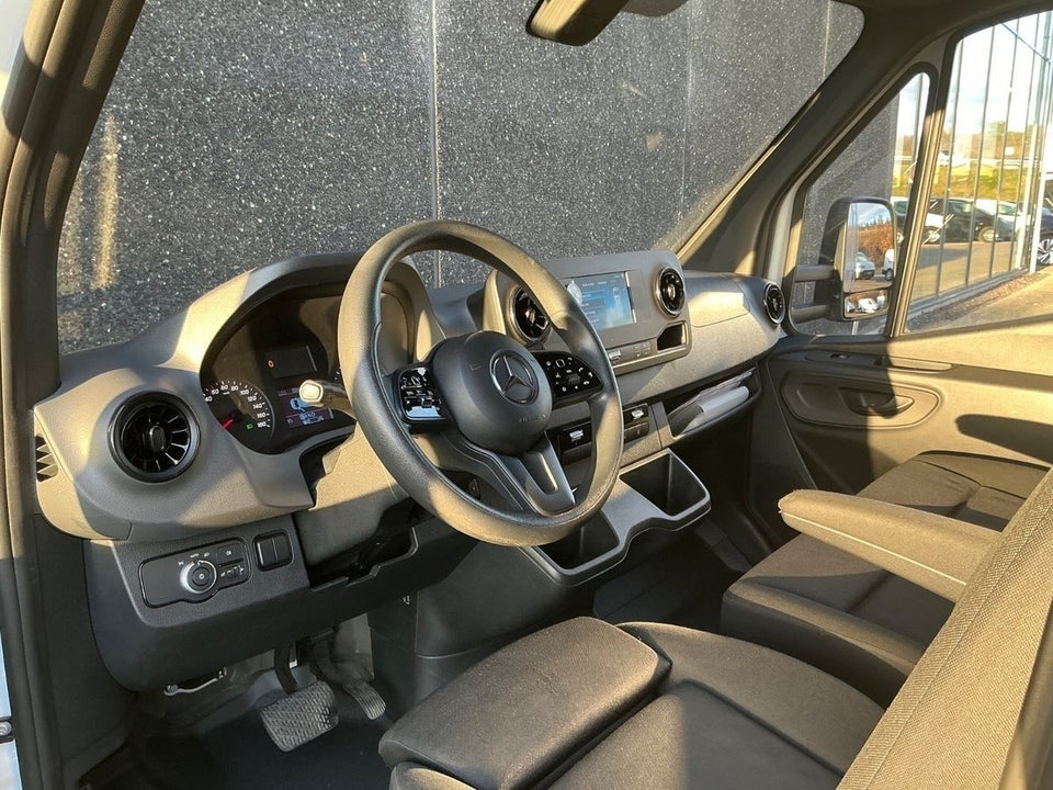 Mercedes Sprinter 317 2,0 CDi A3 Alukasse m/lift aut. RWD 2d
