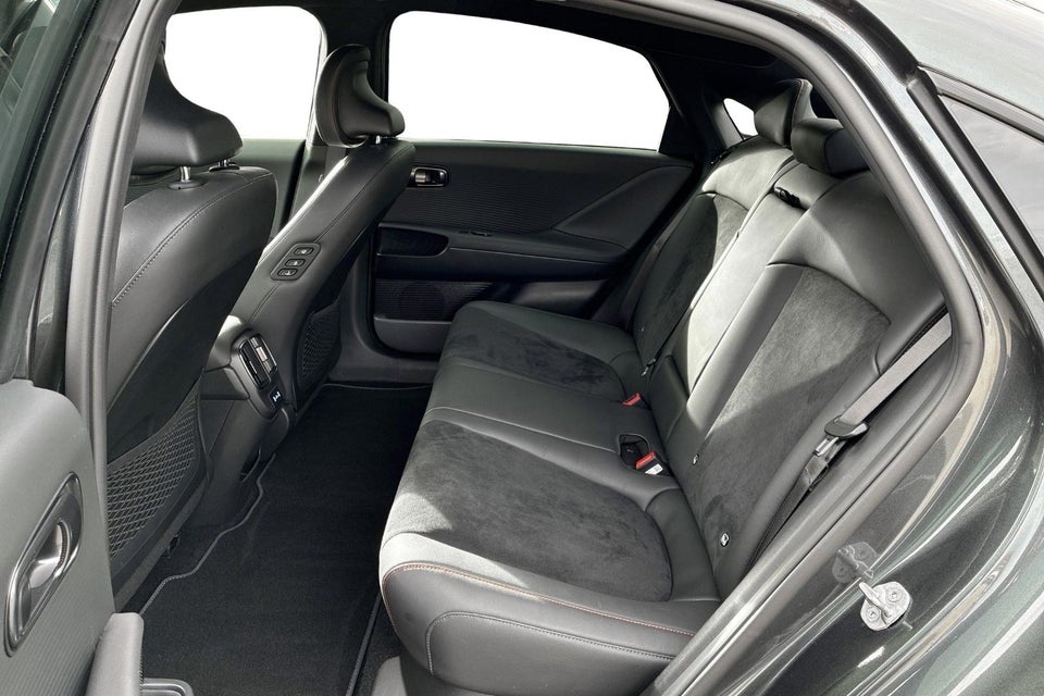 Hyundai Ioniq 6 84 N Line+ AWD 4d