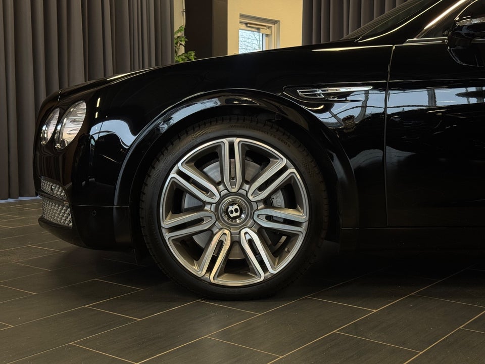 Bentley Flying Spur 6,0 W12 aut. 4d