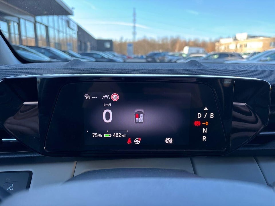 Ford Explorer 77 Premium Extended Range 5d