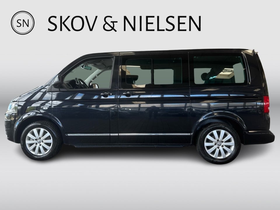 VW Multivan 2,0 TDi 180 Highline DSG 4Motion kort 5d