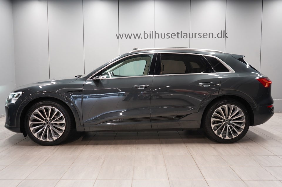 Audi Q8 e-tron 55 Prestige quattro 5d