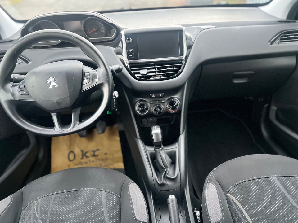 Peugeot 208 1,2 VTi Active 5d