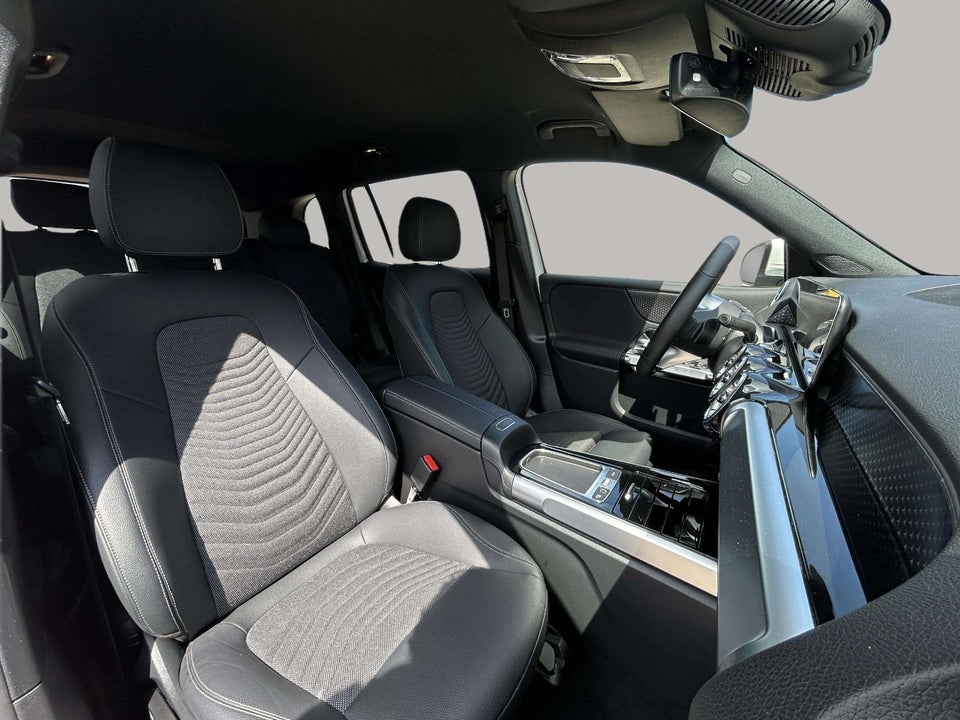 Mercedes EQB250+ Progressive Advance Plus 5d