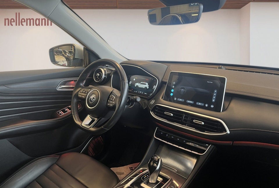 MG EHS 1,5 PHEV Luxury 5d