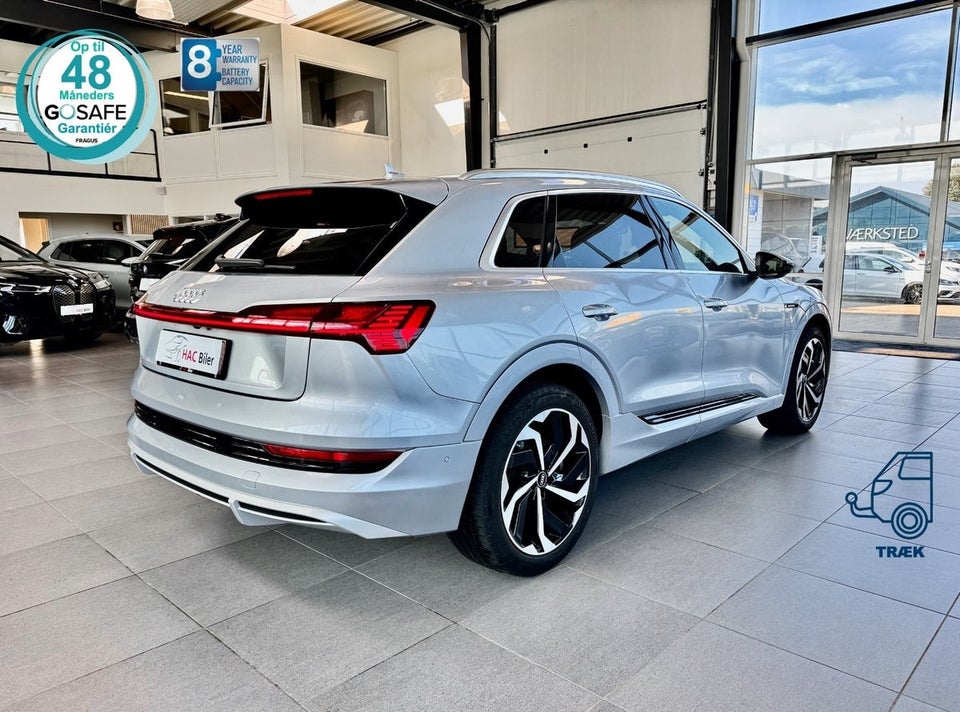 Audi e-tron 55 S-line quattro 5d
