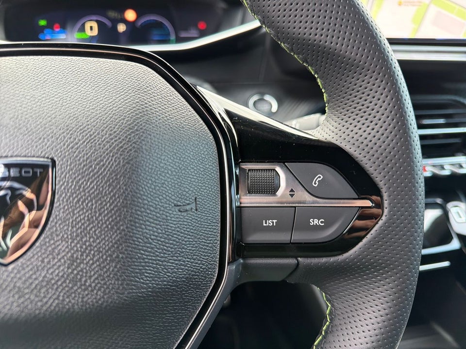 Peugeot e-2008 54 GT 5d