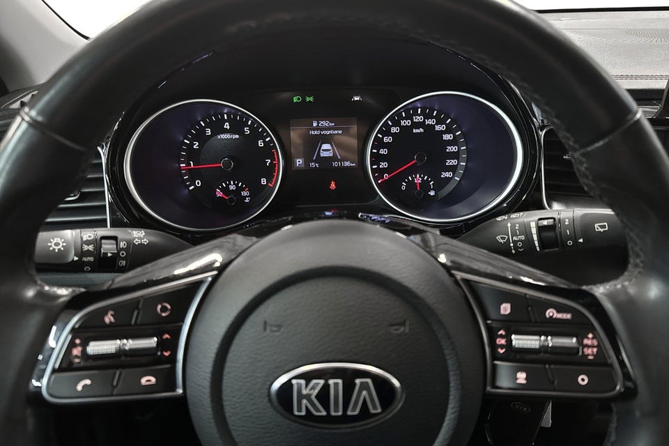 Kia Ceed 1,4 T-GDi Advance SW DCT 5d