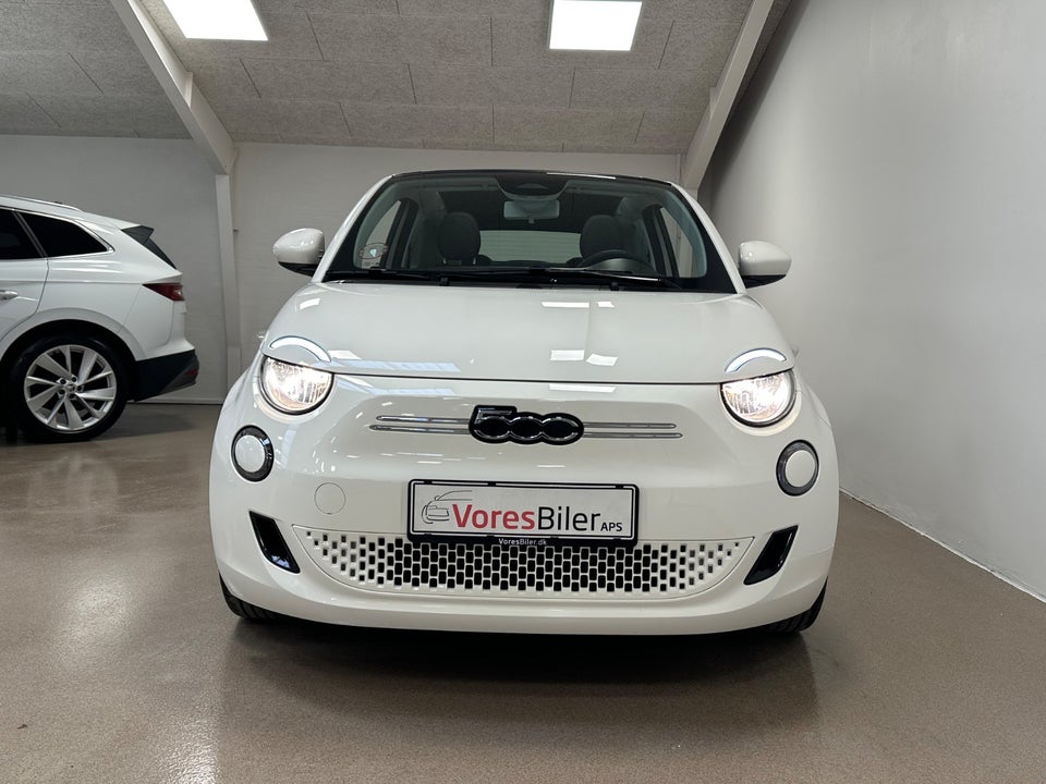 Fiat 500e 42 Icon Cabrio 2d