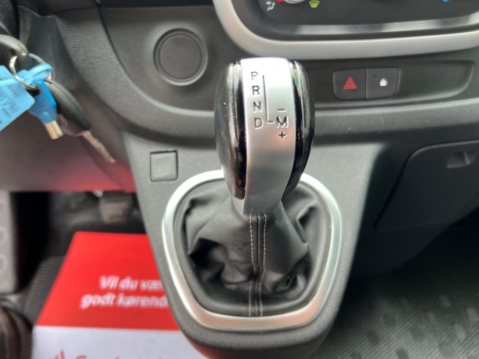 Renault Trafic T29 2,0 dCi 145 L2H1 EDC