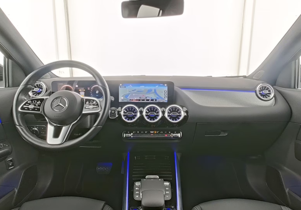 Mercedes EQA250 Progressive 5d