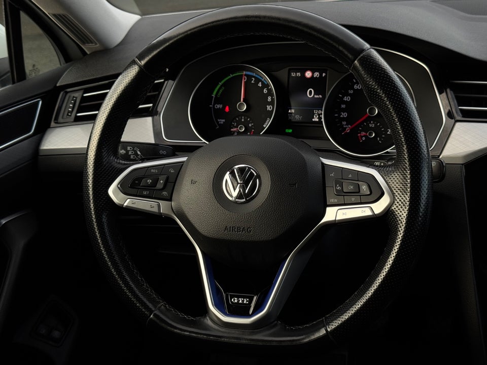 VW Passat 1,4 GTE Variant DSG 5d