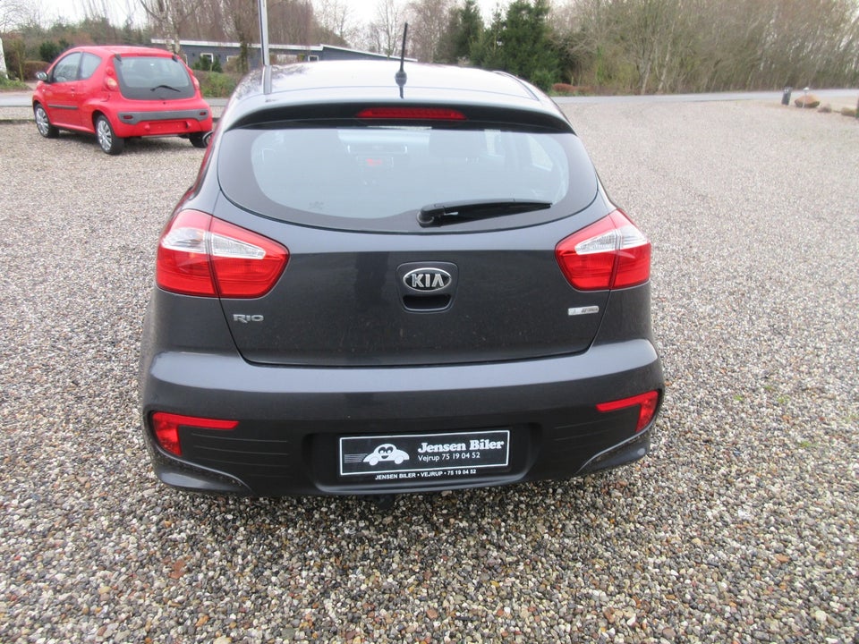 Kia Rio 1,1 CRDi 75 Style+ 5d