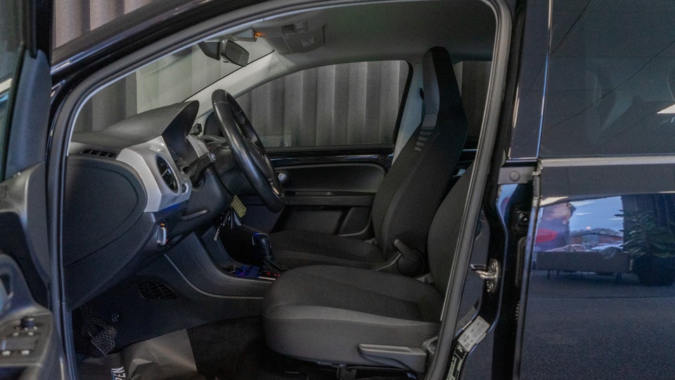 VW e-Up! Style Plus 5d