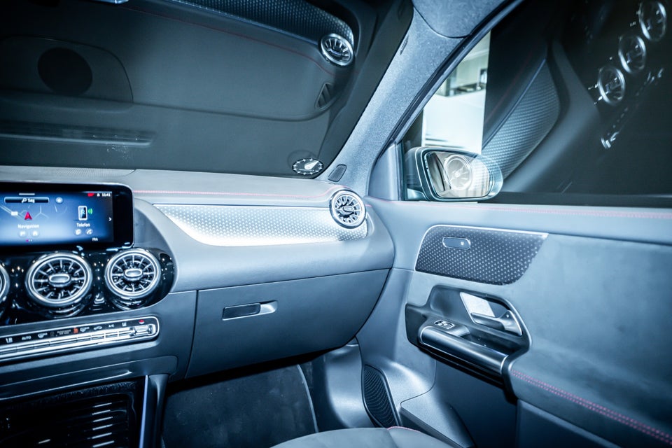 Mercedes EQA250+ AMG Advance 5d