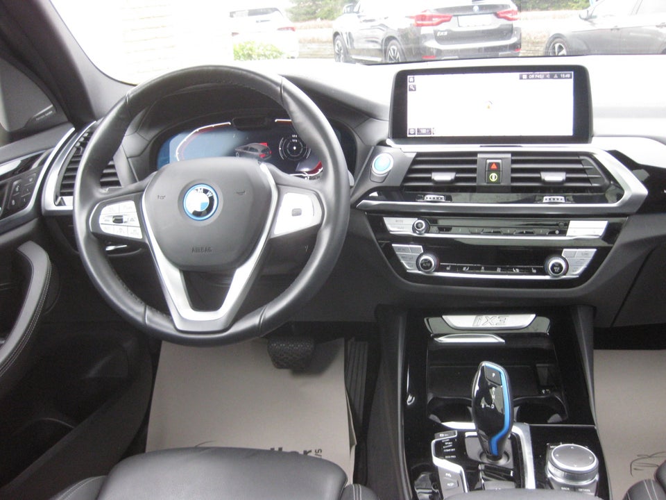 BMW iX3 Charged Plus 5d