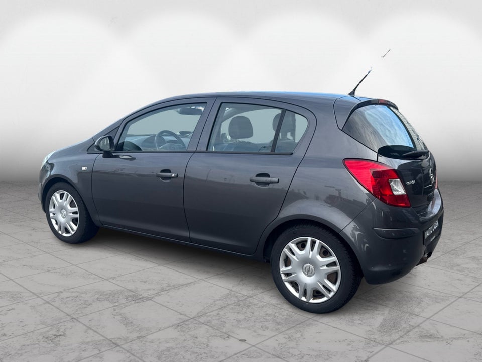 Opel Corsa 1,4 16V Cosmo 5d