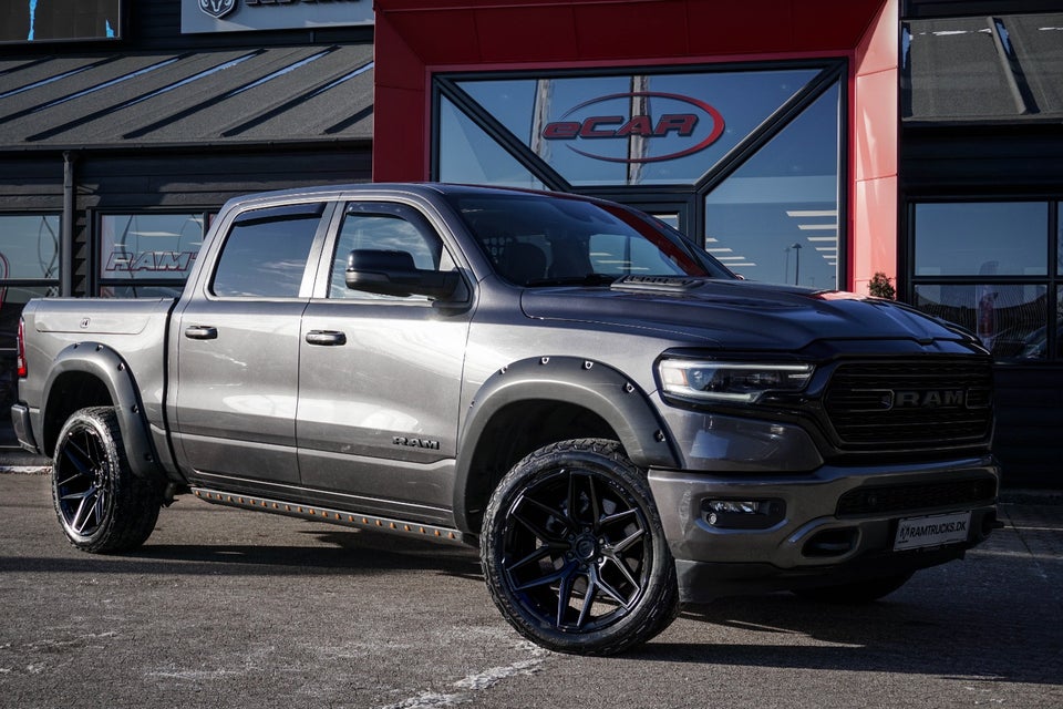 Dodge RAM 1500 5,7 V8 Hemi Limited Night aut. 4d