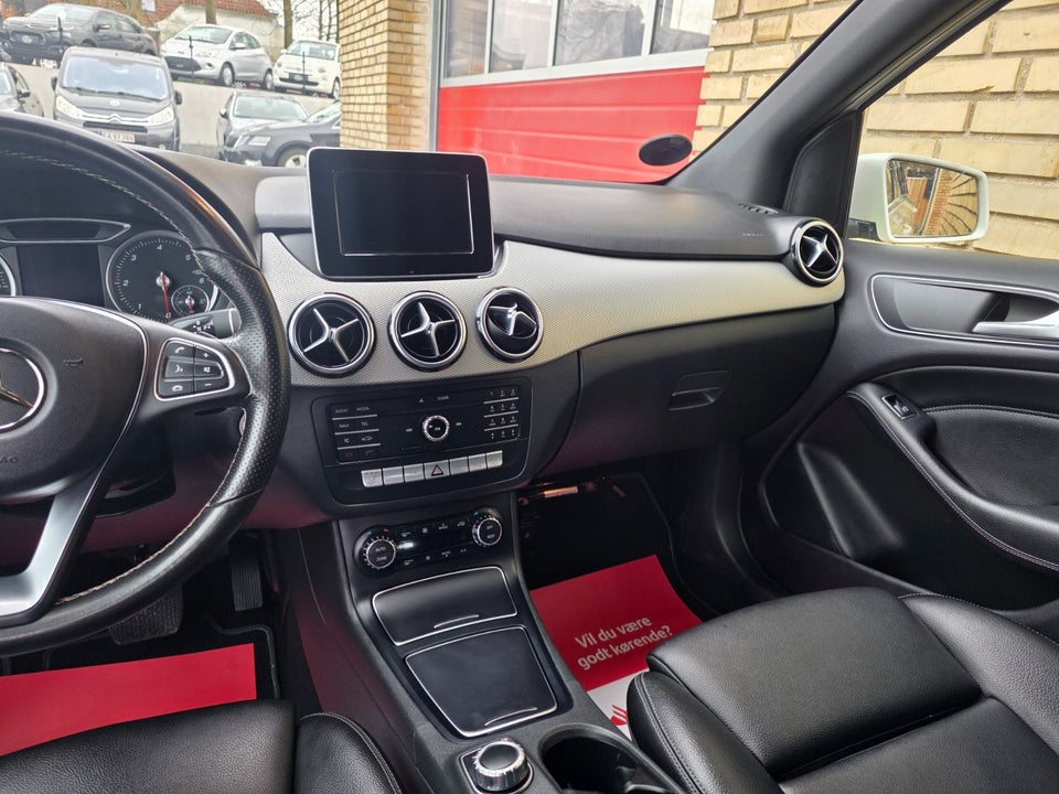 Mercedes B200 d 2,2 Progressive aut. 5d