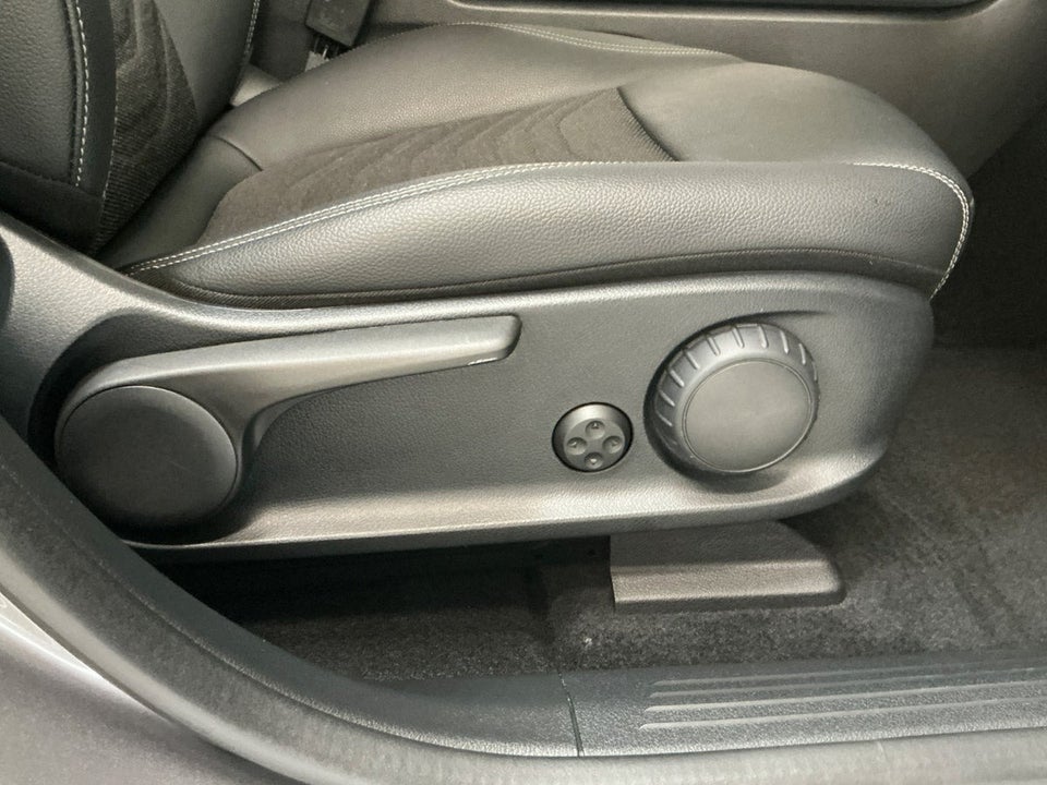 Mercedes EQA250+ Progressive 5d