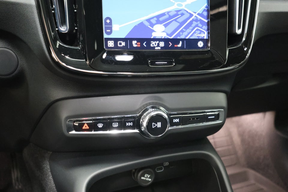 Volvo XC40 ReCharge Twin Ultimate 5d