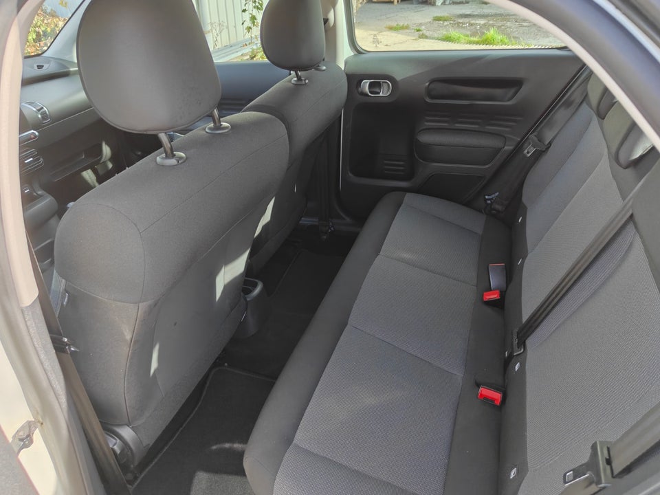 Citroën C4 Cactus 1,6 BlueHDi 100 Feel 5d