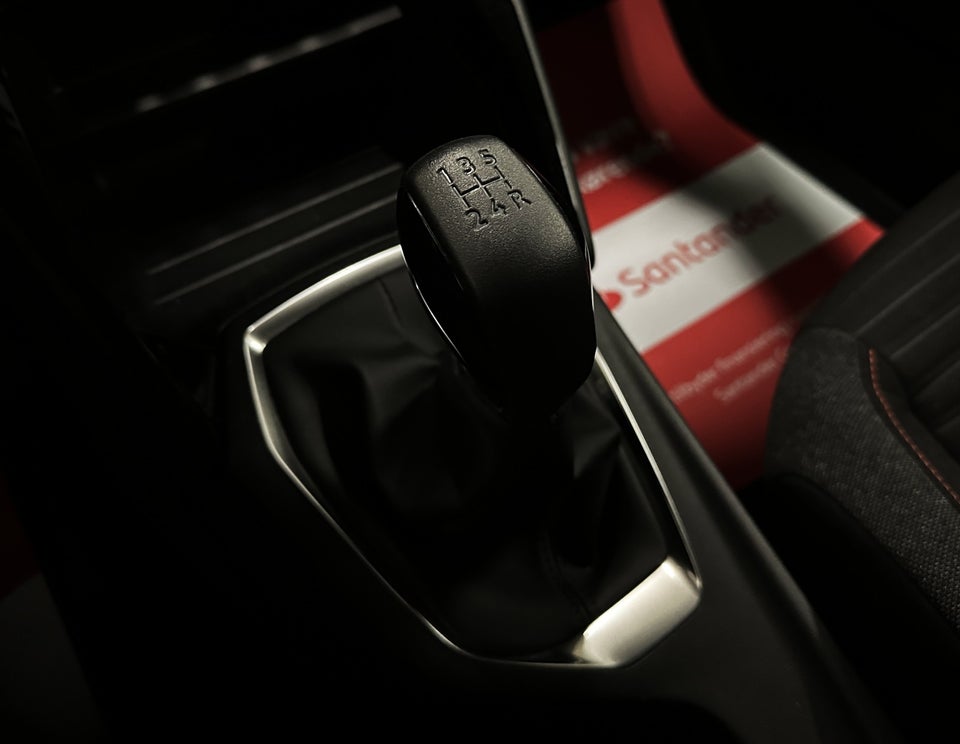 Peugeot 208 1,2 PureTech 75 Active 5d