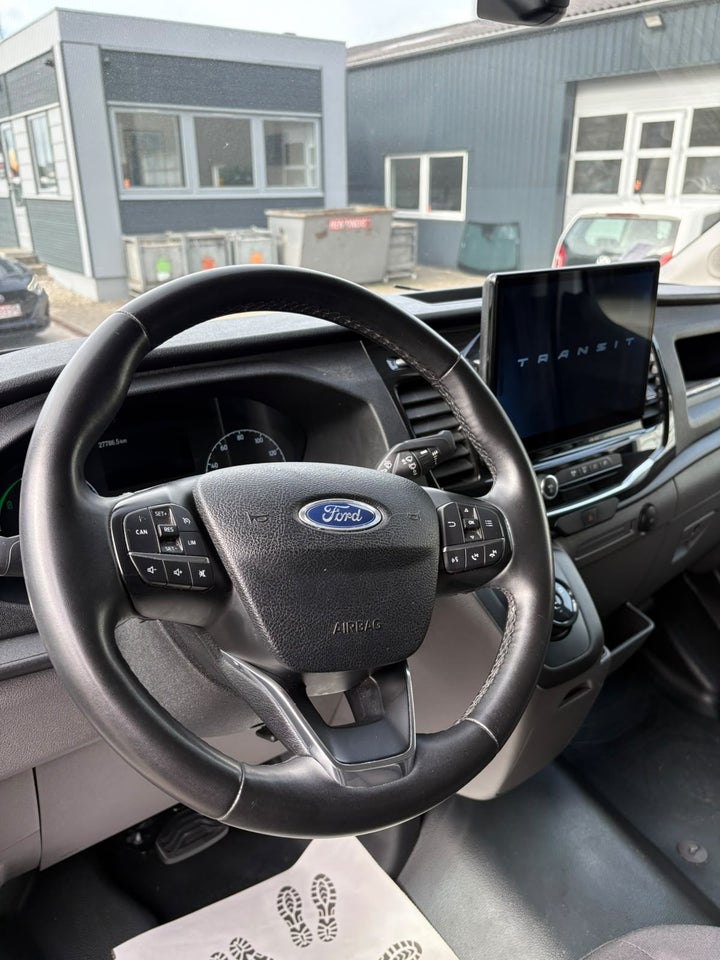 Ford E-Transit 350 L2 Van 68 Trend H2 RWD