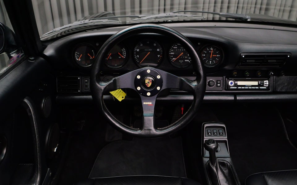 Porsche 911 3,6 Carrera 2 Cabriolet 2d