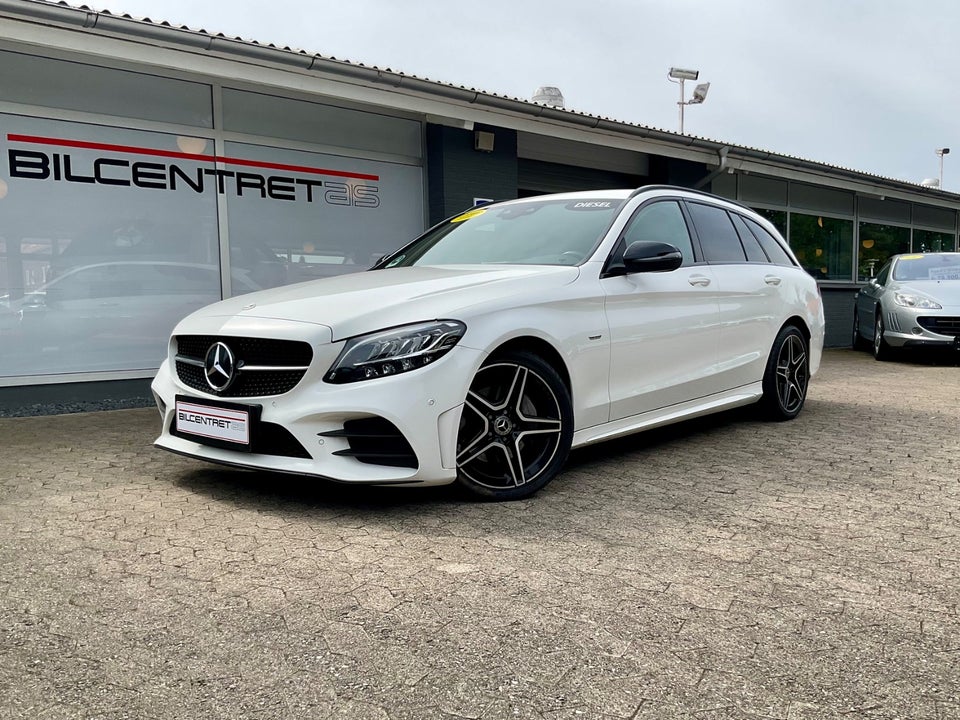 Mercedes C220 d 2,0 AMG Line Night Edition stc. aut. 5d