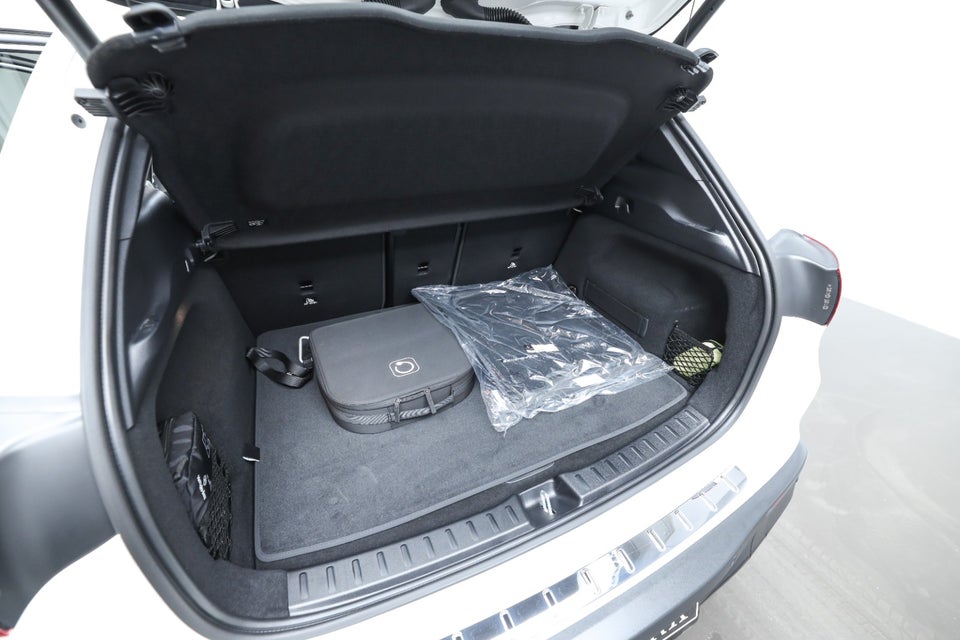 Mercedes EQA250+ AMG Advance 5d