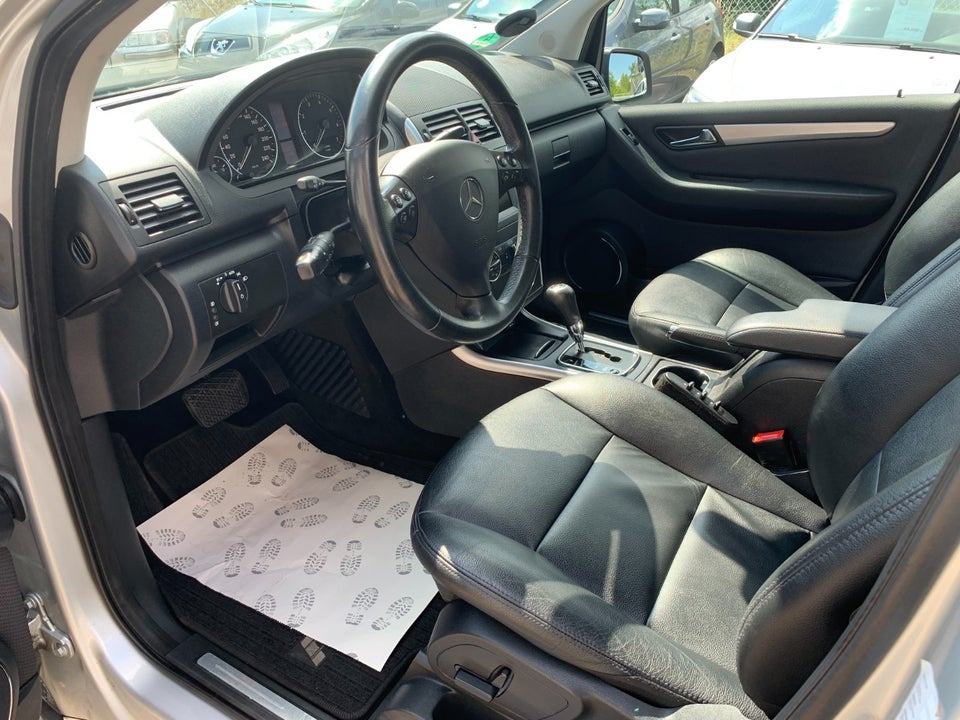 Mercedes A180 1,7 Avantgarde aut. BE 5d