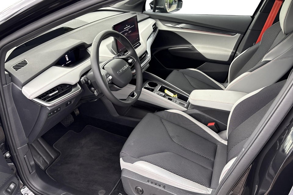 Skoda Elroq 85 iV Lodge Advanced 5d