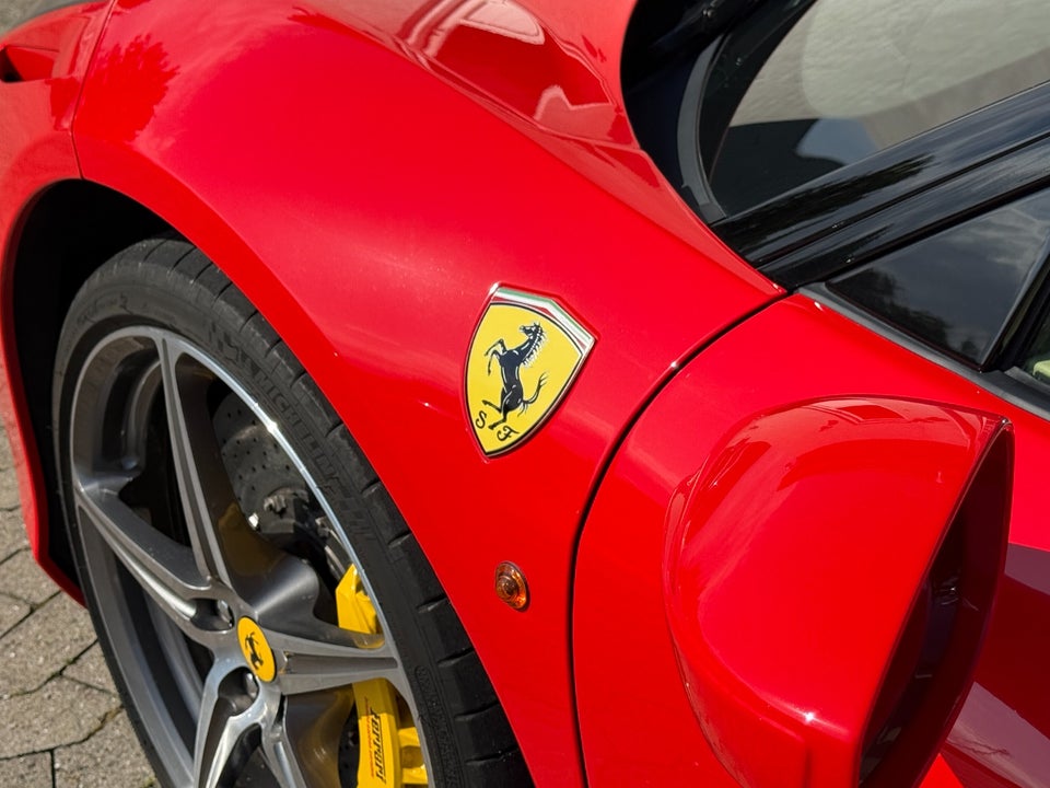 Ferrari 458 4,5 Italia DCT 2d