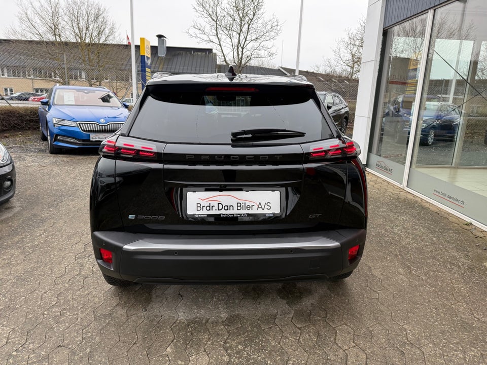 Peugeot e-2008 54 GT 5d