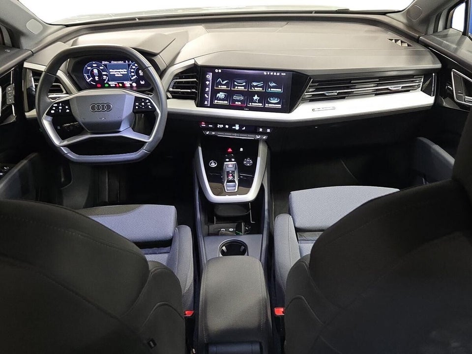 Audi Q4 e-tron 45 Progress 5d