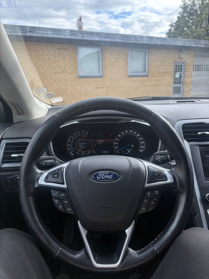 Ford Mondeo 1,5 EcoBoost Business 5d