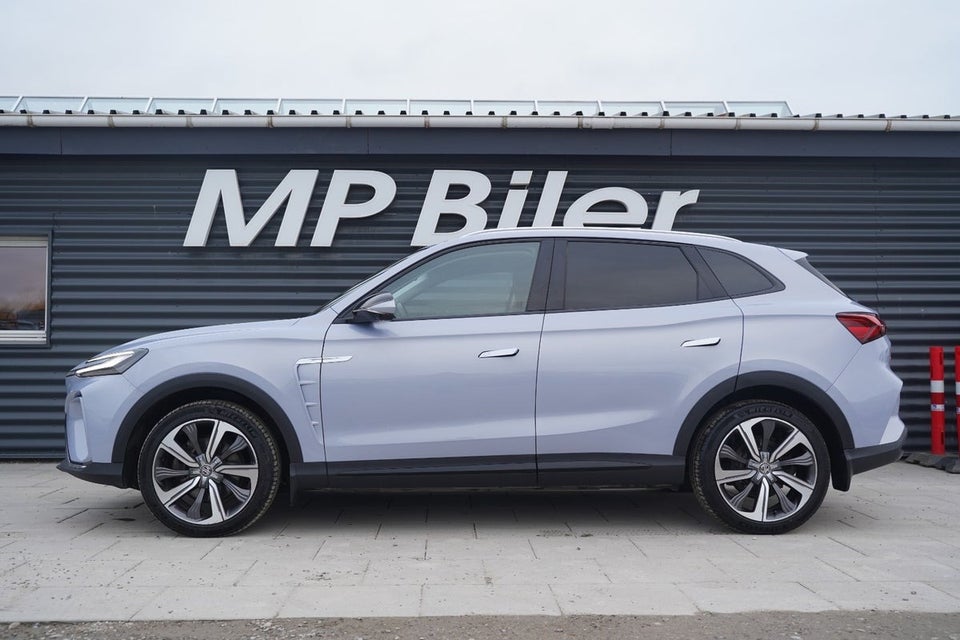 MG Marvel R Performance 5d