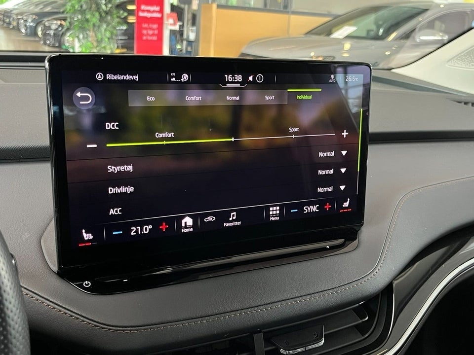 Skoda Enyaq 80 iV Suite 5d