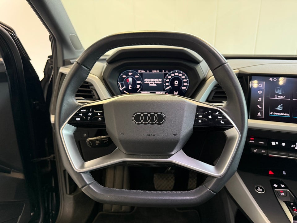 Audi Q4 e-tron 40 Attitude S-line 5d