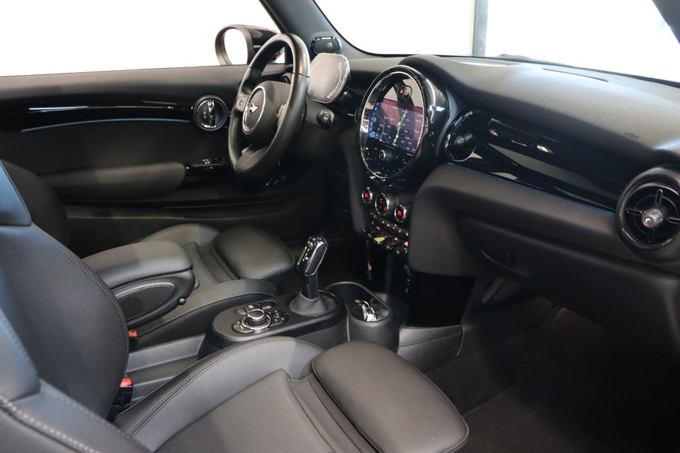 MINI Cooper SE Edition Premium Plus 3d