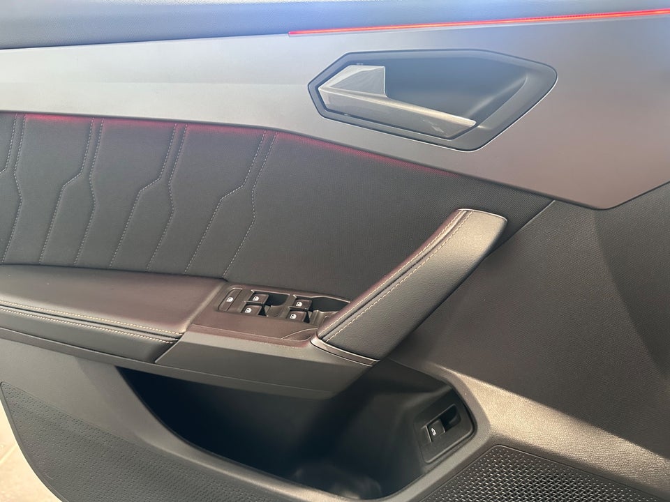 Cupra Leon 1,5 eTSi Sportstourer DSG 5d