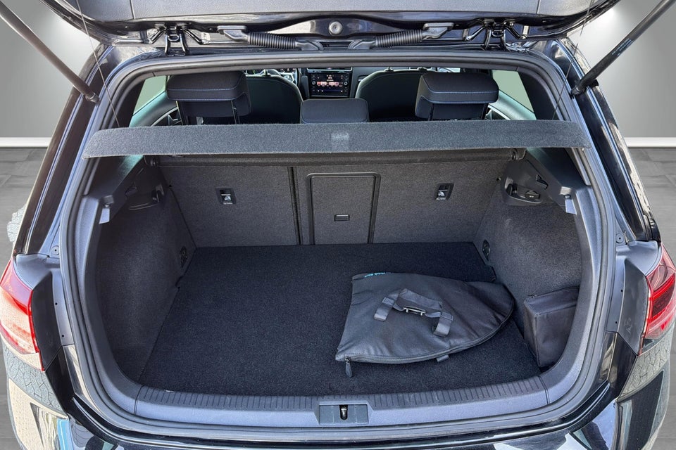 VW Golf VII 1,4 GTE DSG 5d