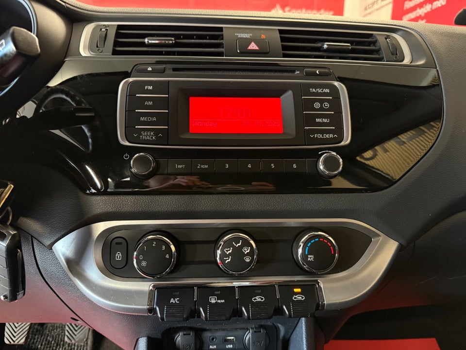 Kia Rio 1,2 CVVT Style+ 5d