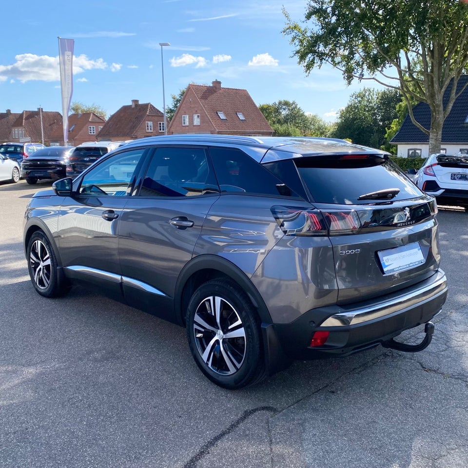 Peugeot 3008 1,5 BlueHDi 130 Allure Pack EAT8 5d