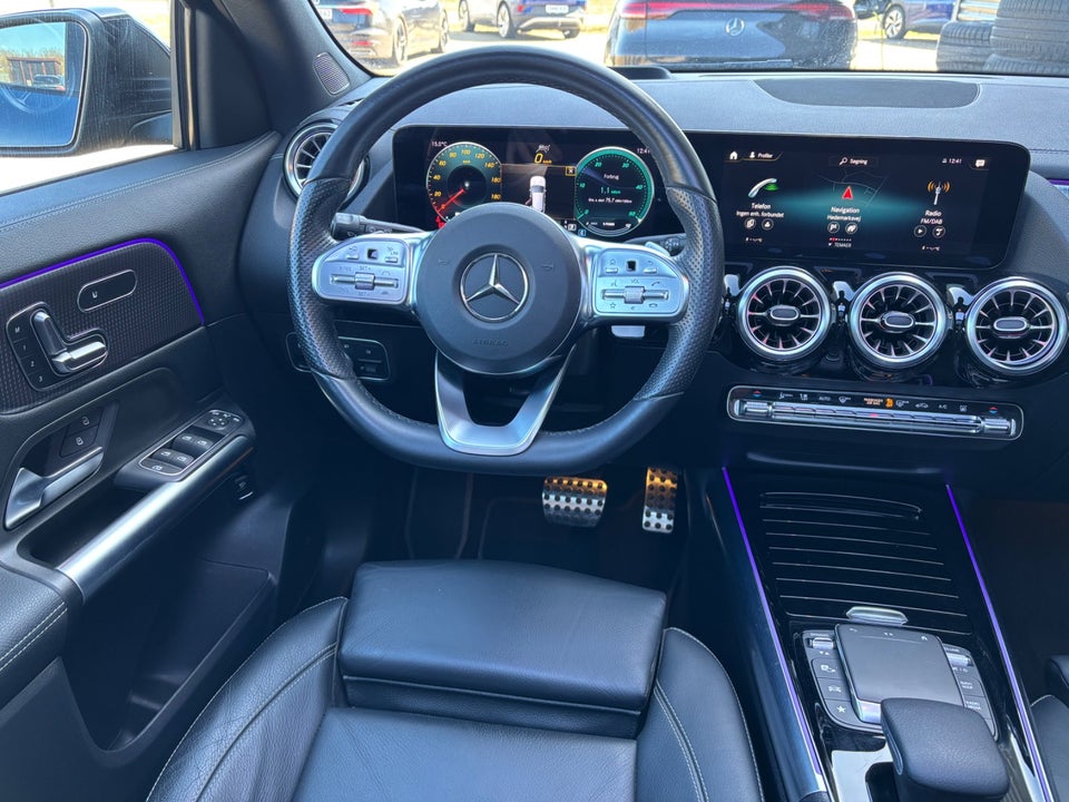 Mercedes EQA350 AMG Line 4Matic 5d