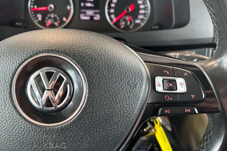 VW Transporter 2,0 TDi 150 Kassevogn DSG lang