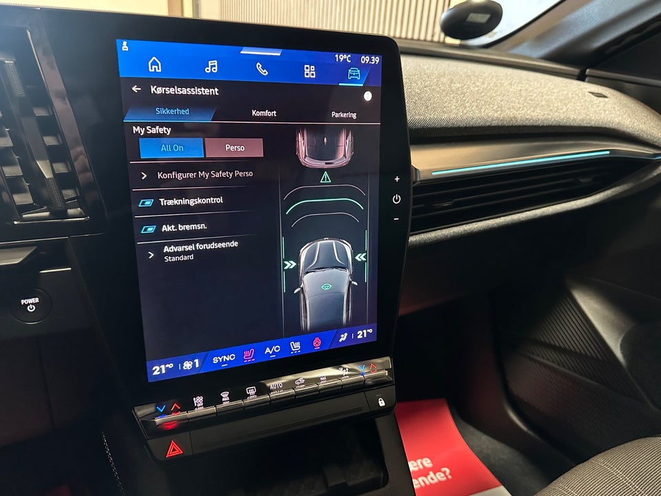 Renault Megane E-Tech 60 Techno+ 5d